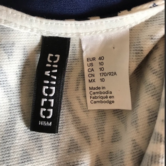 H&M dress. Cute and stretchy - Picture 6 of 6